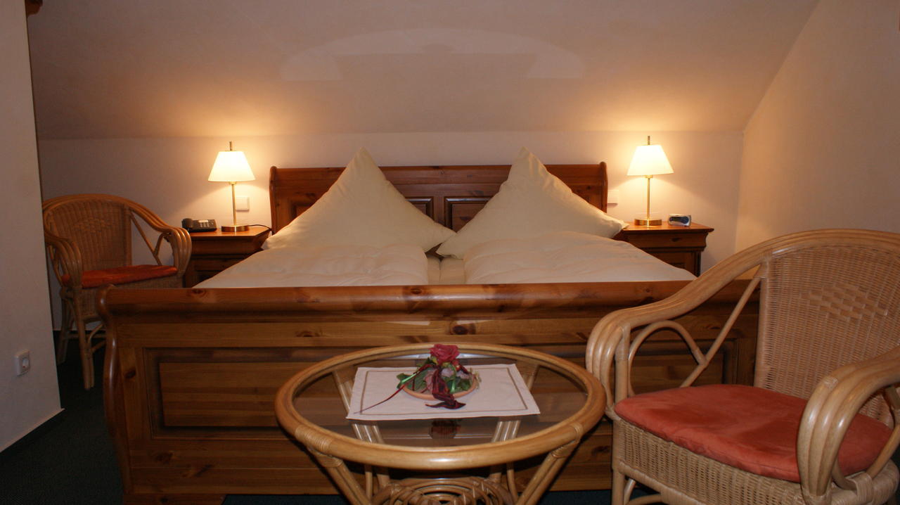 Landhotel Loenskrug Hellental Ngoại thất bức ảnh