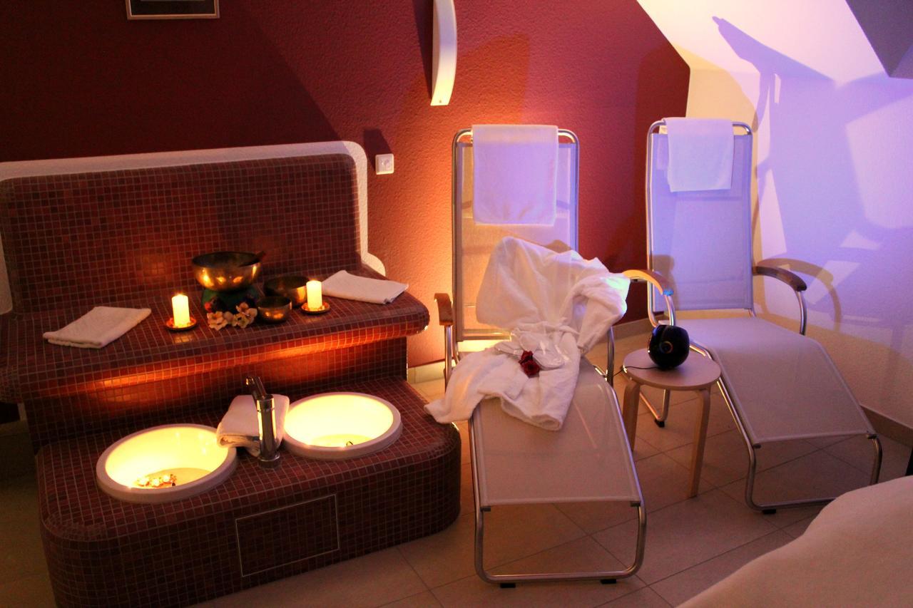 Landhotel Loenskrug Hellental Ngoại thất bức ảnh